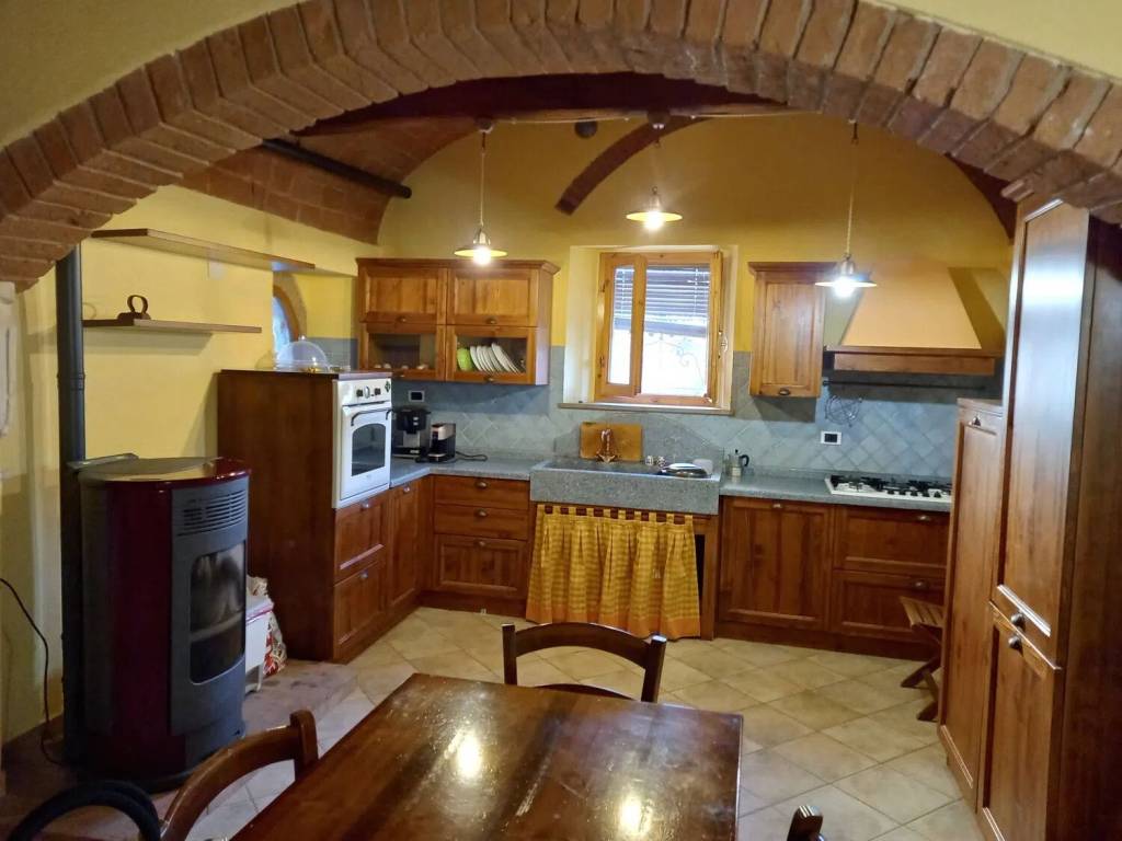 appartamento in vendita a Gambassi Terme
