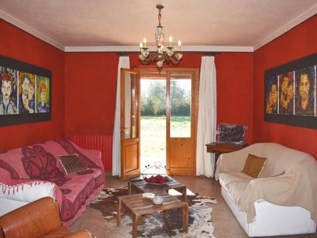 casa indipendente in vendita a Gambassi Terme