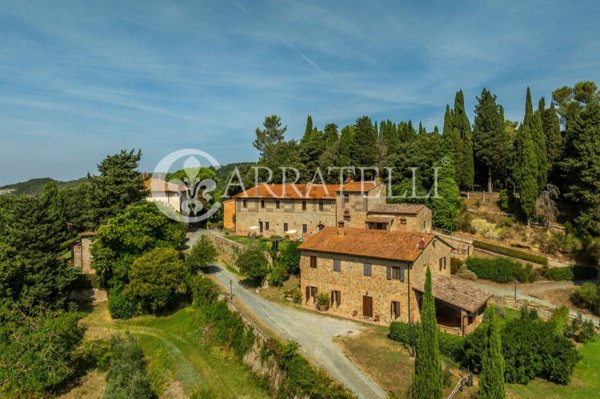 casa indipendente in vendita a Gambassi Terme