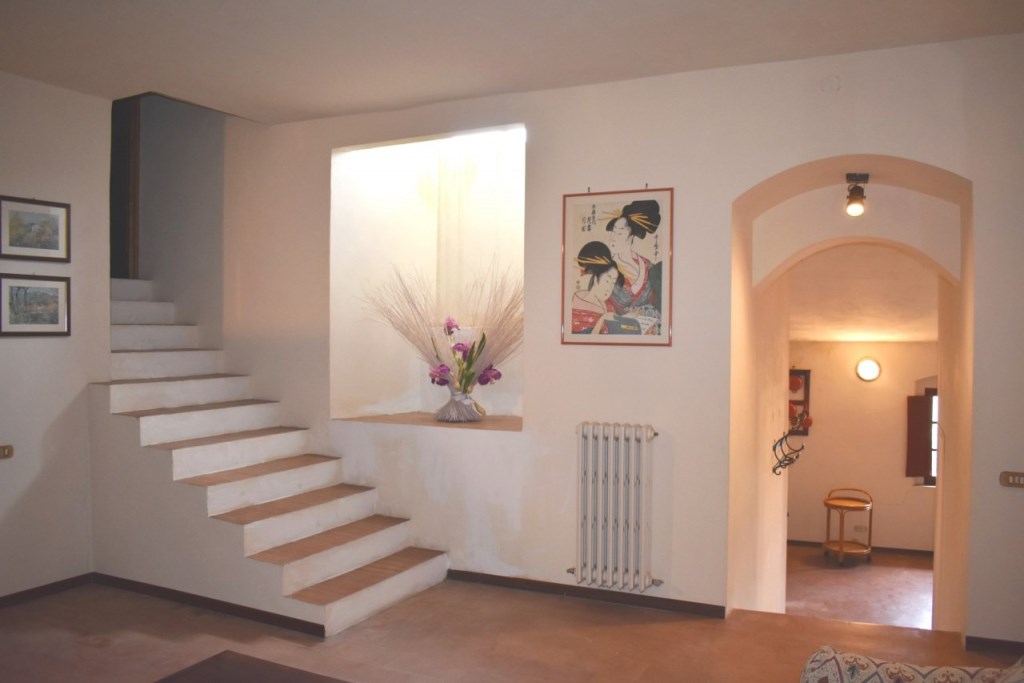 casa semindipendente in vendita a Gambassi Terme