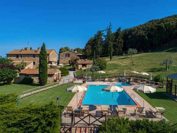 casa indipendente in vendita a Gambassi Terme