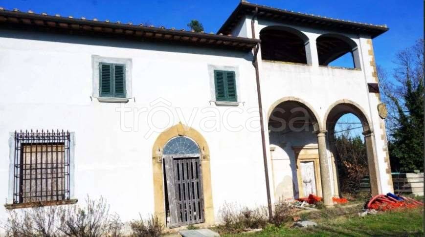 casa indipendente in vendita a Gambassi Terme in zona Badia a Cerreto