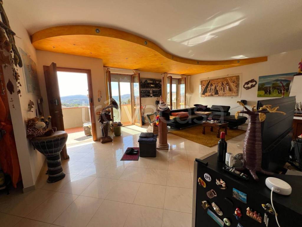 appartamento in vendita a Gambassi Terme