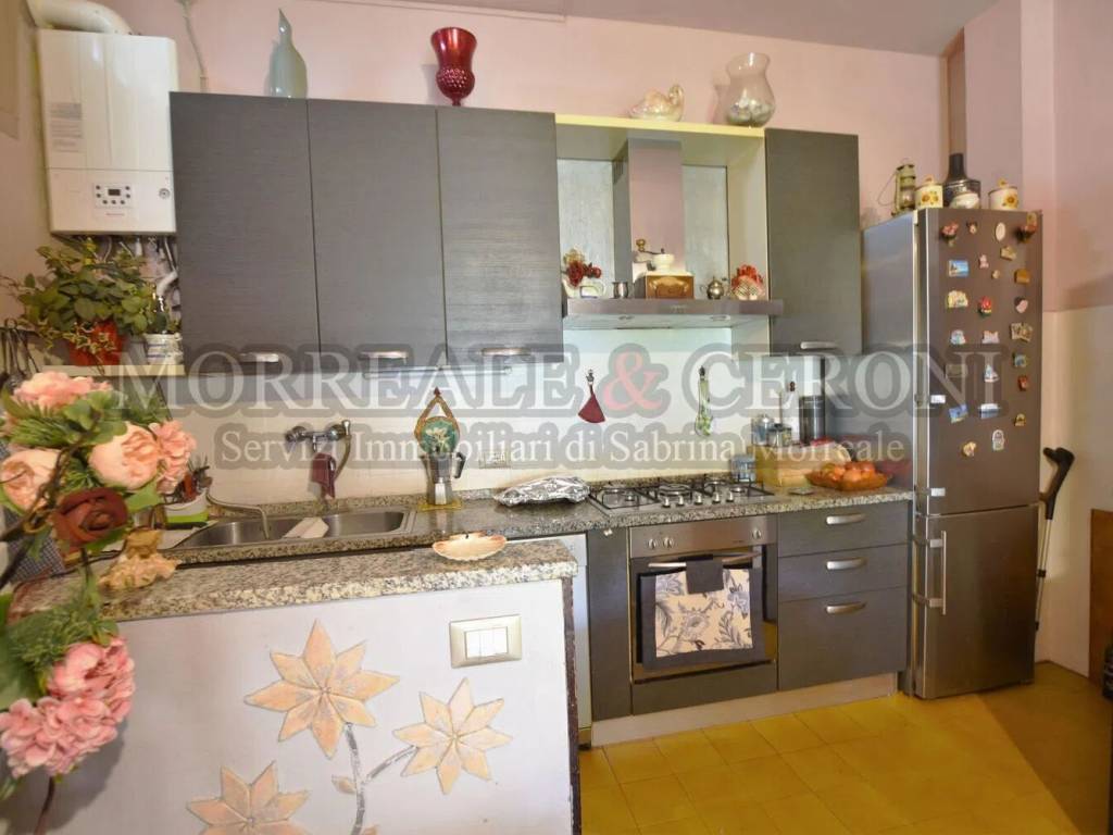 appartamento in vendita a Gambassi Terme