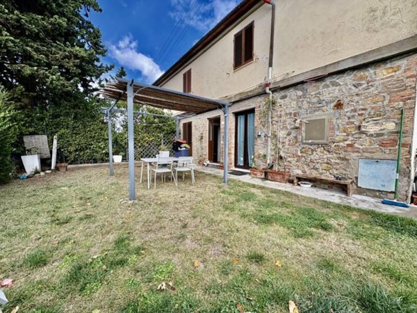 casa indipendente in vendita a Gambassi Terme