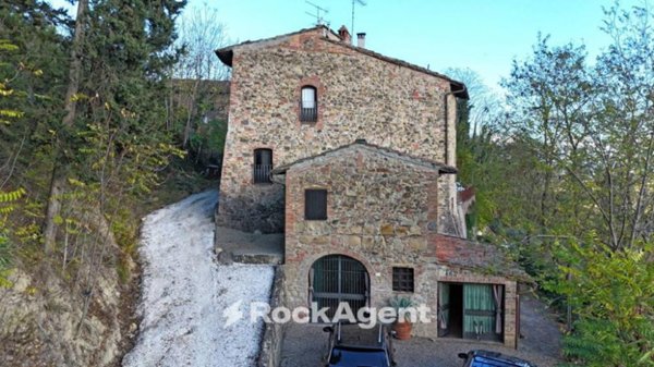 casa indipendente in vendita a Gambassi Terme in zona Catignano