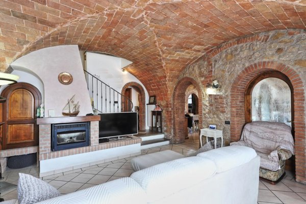 casale in vendita a Gambassi Terme