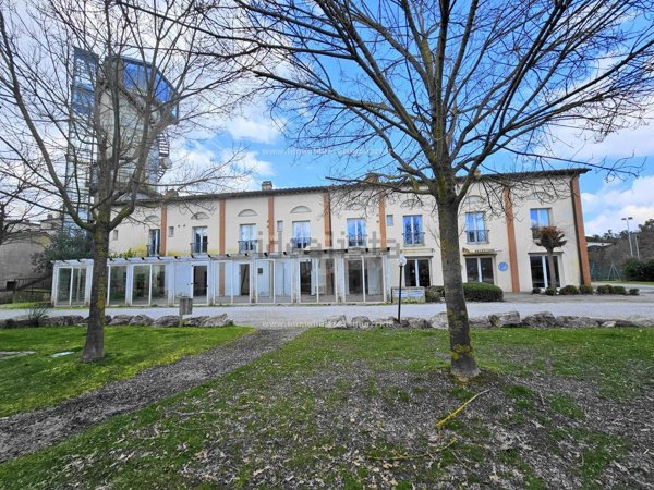 negozio in vendita a Gambassi Terme