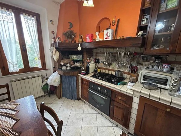 appartamento in vendita a Gambassi Terme