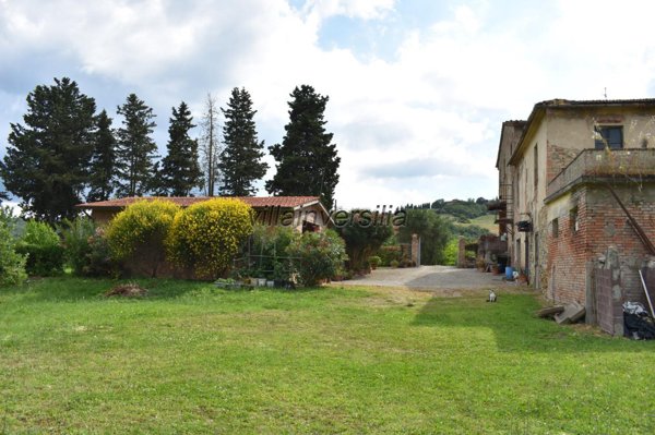 casa indipendente in vendita a Gambassi Terme