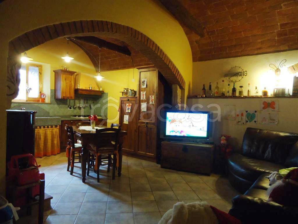 appartamento in vendita a Gambassi Terme