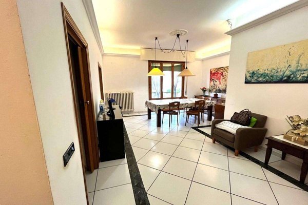 appartamento in vendita a Gambassi Terme in zona Badia a Cerreto