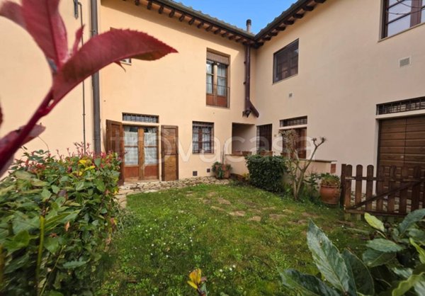 casa indipendente in vendita a Gambassi Terme