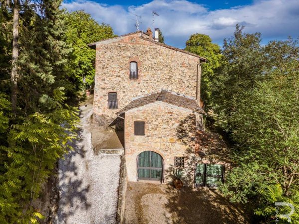 casa indipendente in vendita a Gambassi Terme in zona Catignano