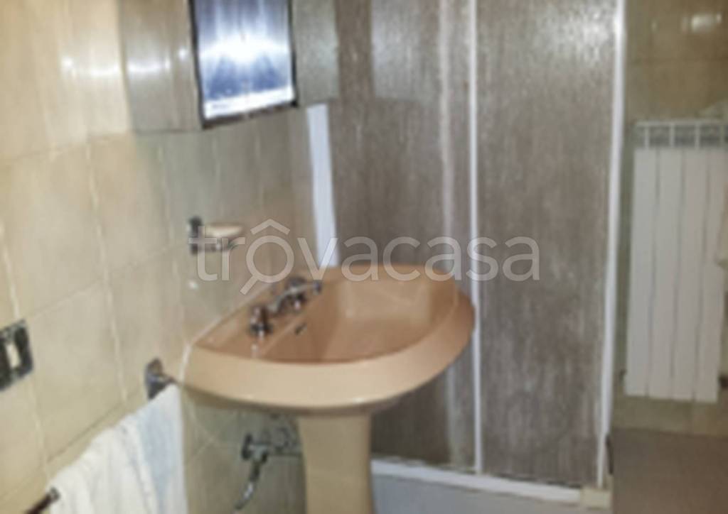 appartamento in vendita a Gambassi Terme in zona Badia a Cerreto