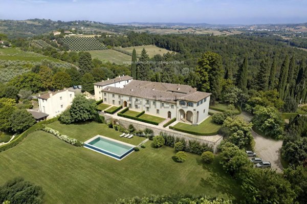 casa indipendente in vendita a Gambassi Terme