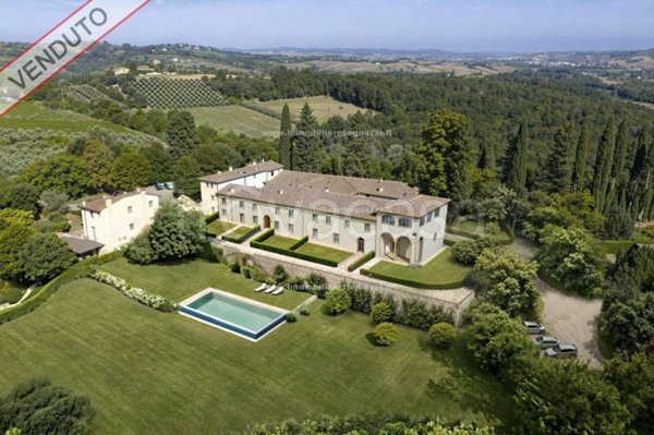 casa indipendente in vendita a Gambassi Terme