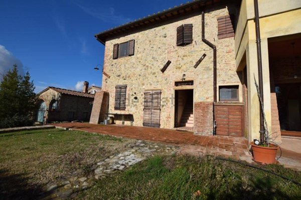 casale in vendita a Gambassi Terme