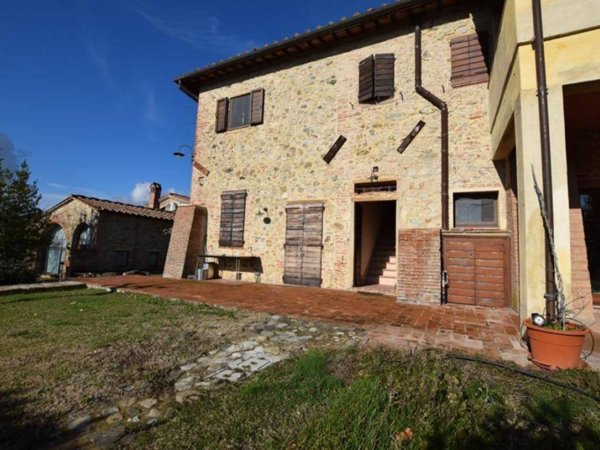 casale in vendita a Gambassi Terme in zona Catignano