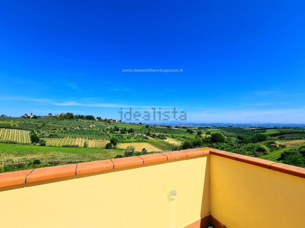 appartamento in vendita a Gambassi Terme