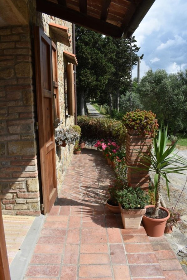 casa indipendente in vendita a Gambassi Terme