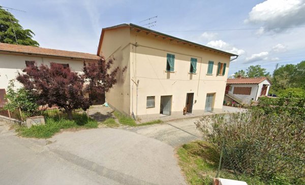casa indipendente in vendita a Gambassi Terme in zona Badia a Cerreto