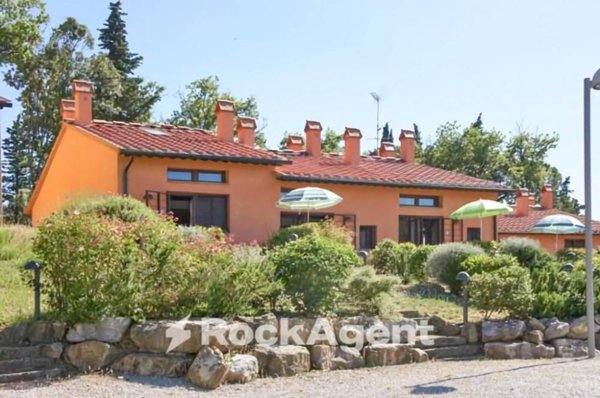 casa indipendente in vendita a Gambassi Terme