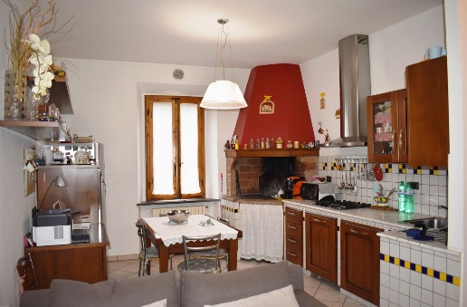 appartamento in vendita a Gambassi Terme