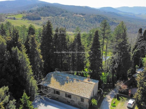 casa indipendente in vendita a Gambassi Terme