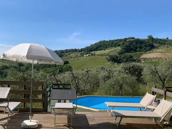 casa indipendente in vendita a Gambassi Terme