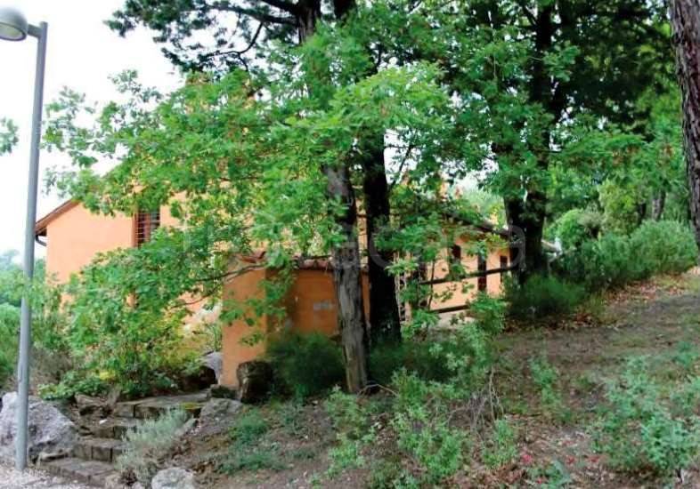 casa indipendente in vendita a Gambassi Terme