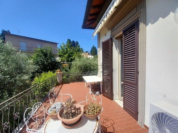 casa indipendente in vendita a Gambassi Terme