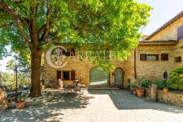 casa indipendente in vendita a Gambassi Terme