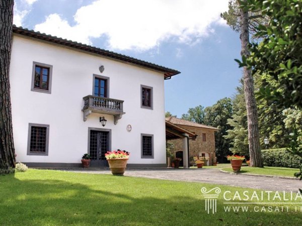 casa indipendente in vendita a Gambassi Terme