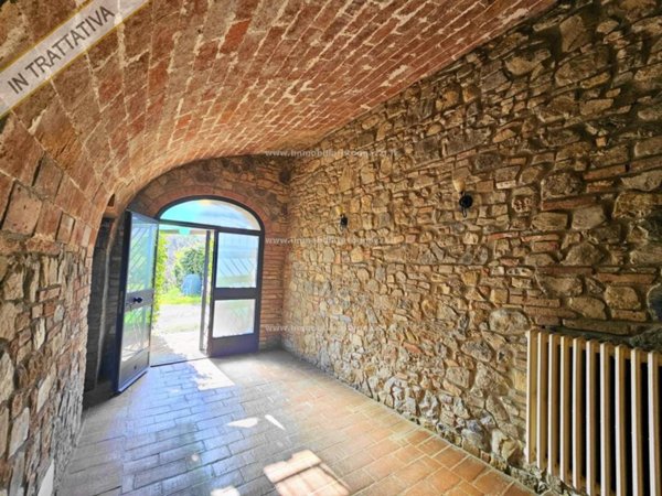 casa indipendente in vendita a Gambassi Terme