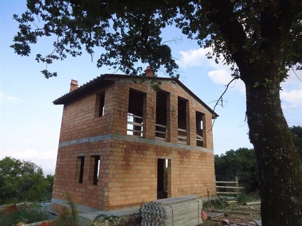 pentavano in vendita a Gambassi Terme