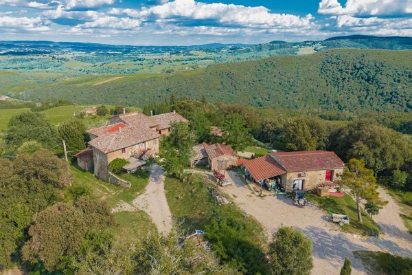 casa indipendente in vendita a Gambassi Terme