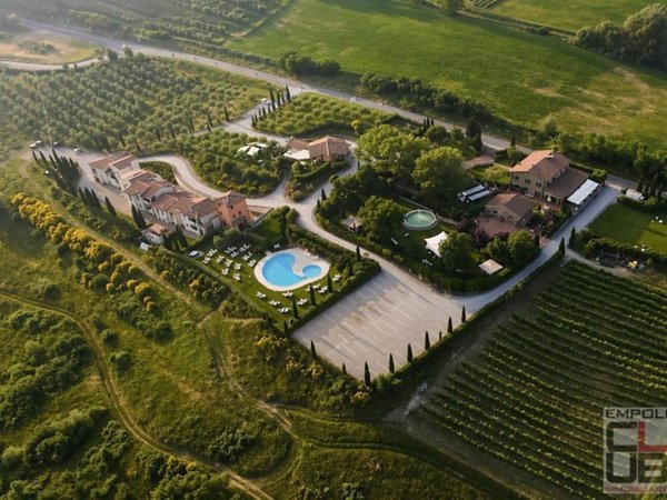 intera palazzina in vendita a Gambassi Terme