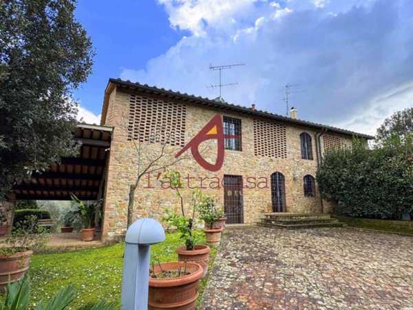 casa indipendente in vendita a Gambassi Terme