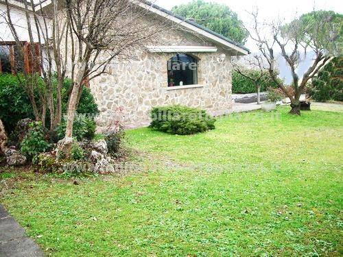 casa indipendente in vendita a Gambassi Terme in zona Badia a Cerreto
