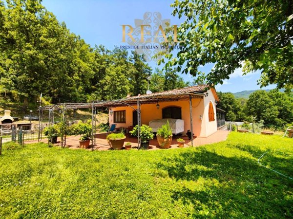 casa indipendente in vendita a Greve in Chianti in zona Il Piano