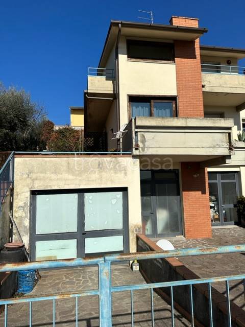 casa indipendente in vendita a Greve in Chianti in zona Strada in Chianti