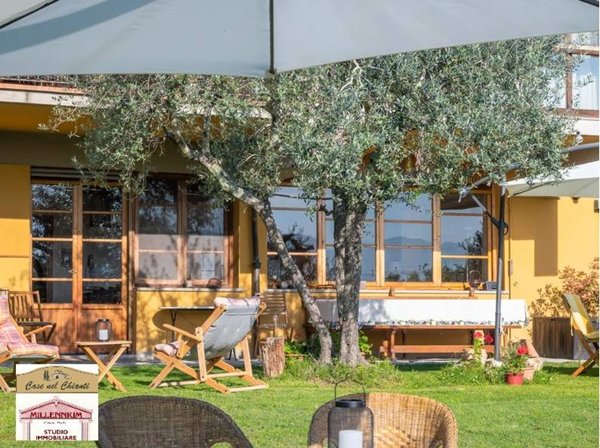 casa indipendente in vendita a Greve in Chianti in zona Strada in Chianti