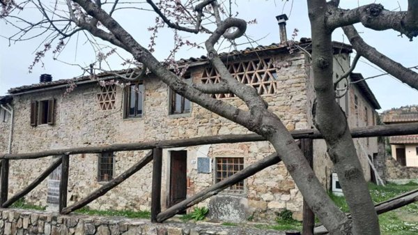 casa indipendente in vendita a Greve in Chianti