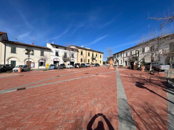 appartamento in vendita a Greve in Chianti in zona Strada in Chianti