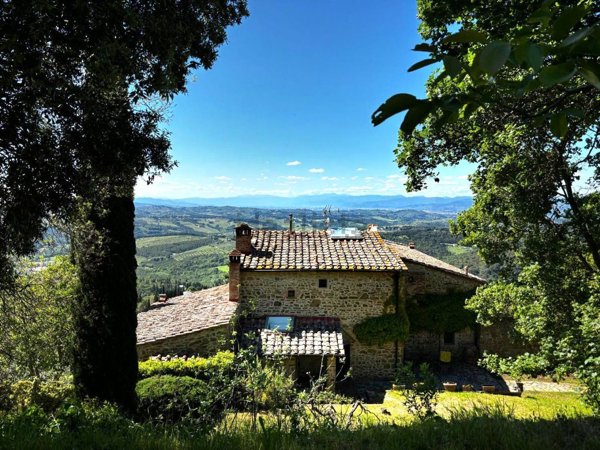 casa indipendente in vendita a Greve in Chianti