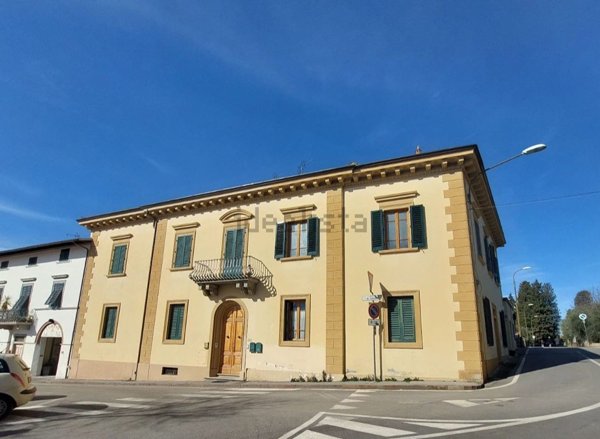 appartamento in vendita a Greve in Chianti in zona Strada in Chianti