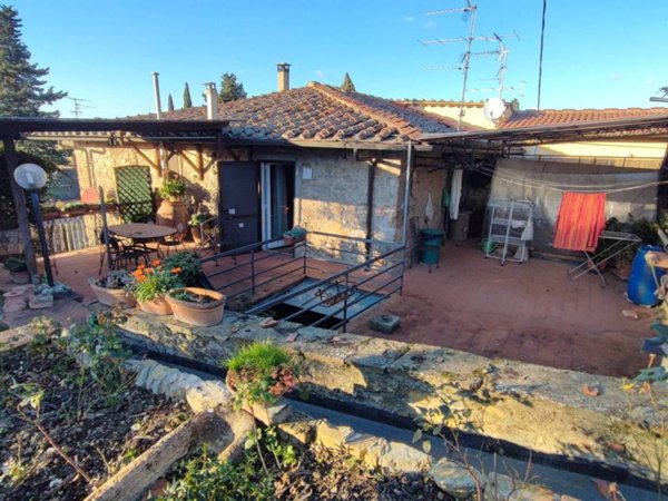 casa indipendente in vendita a Greve in Chianti in zona Strada in Chianti