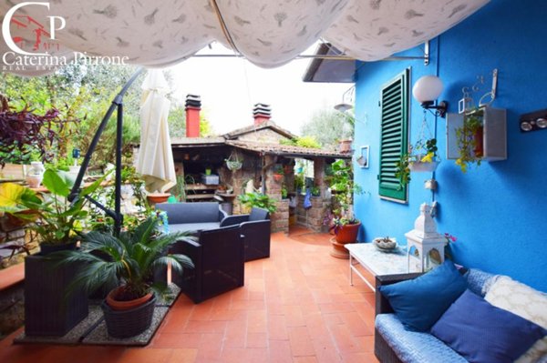 casa indipendente in vendita a Greve in Chianti in zona Chiocchio