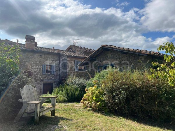 casa indipendente in vendita a Greve in Chianti in zona Lamole